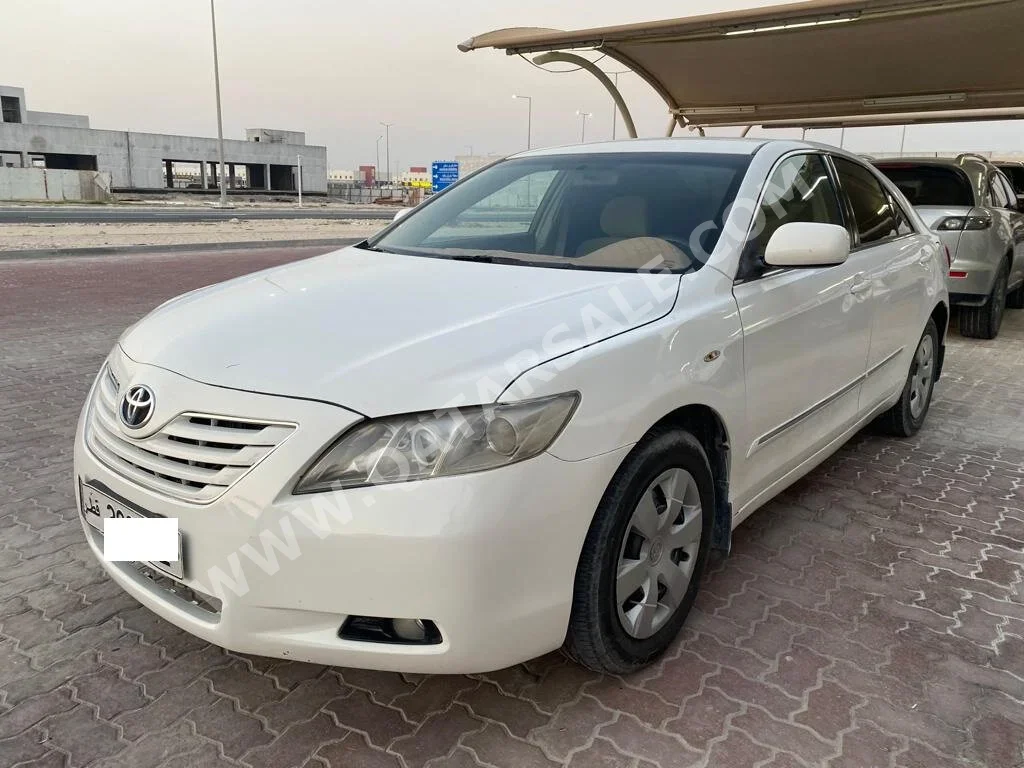 Toyota  Camry  GLX  2008  Automatic  320,000 Km  4 Cylinder  Front Wheel Drive (FWD)  Sedan  White