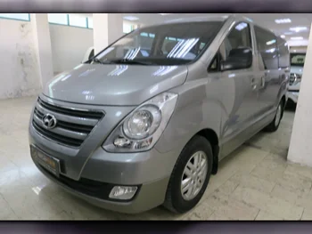 Hyundai  Van H1  2016  Automatic  5,000 Km  4 Cylinder  Front Wheel Drive (FWD)  Van / Bus  Gray  With Warranty