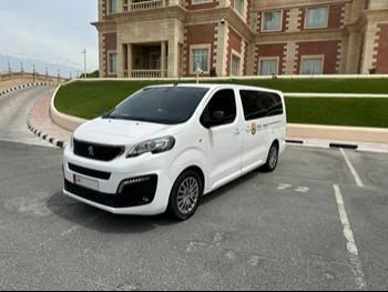 Peugeot  E-Traveller  VAN  White  2022