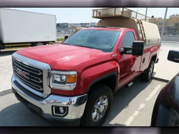 GMC  Sierra  2500 HD  2015  Automatic  100,000 Km  8 Cylinder  Four Wheel Drive (4WD)  Pick Up  Red  With Warranty
