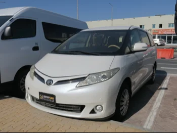 Toyota  Previa  2016  Automatic  236,000 Km  4 Cylinder  Front Wheel Drive (FWD)  Van / Bus  White