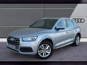 Audi  Q5  2.0 T  2018  Automatic  67,000 Km  4 Cylinder  All Wheel Drive (AWD)  SUV  Silver  With Warranty