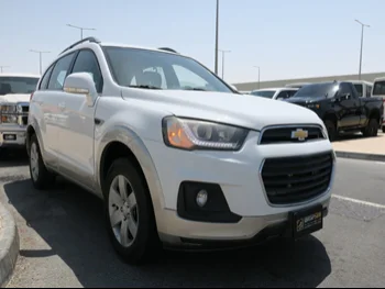 Chevrolet  Captiva  2016  Automatic  211,000 Km  4 Cylinder  Front Wheel Drive (FWD)  SUV  White  With Warranty