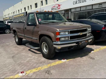 Chevrolet  Silverado  2500 HD  1997  Automatic  298,000 Km  8 Cylinder  Four Wheel Drive (4WD)  Pick Up  Brown  With Warranty