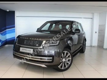 Land Rover  Range Rover  HSE  2023  Automatic  1,828 Km  8 Cylinder  Four Wheel Drive (4WD)  SUV  Gray  With Warranty