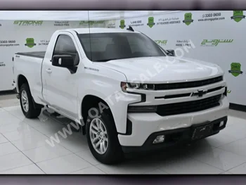 Chevrolet  Silverado  RST  2019  Automatic  140,000 Km  8 Cylinder  Four Wheel Drive (4WD)  Pick Up  White