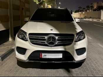 Mercedes-Benz  GLS  500  2016  Automatic  60,000 Km  8 Cylinder  Four Wheel Drive (4WD)  SUV  White