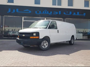 Chevrolet  Express  2016  Automatic  81,000 Km  8 Cylinder  Rear Wheel Drive (RWD)  Van / Bus  White