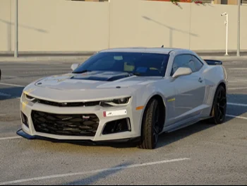 Chevrolet  Camaro  RS  2014  Automatic  88,000 Km  6 Cylinder  Rear Wheel Drive (RWD)  Coupe / Sport  Gray