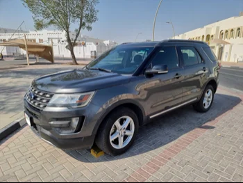 Ford  Explorer  XLT  2016  Automatic  52,000 Km  6 Cylinder  Four Wheel Drive (4WD)  SUV  Gray  With Warranty