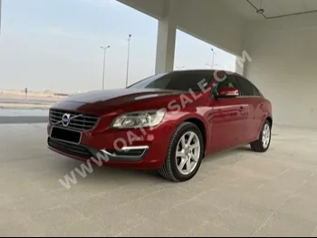 Volvo  S  60  2015  Automatic  77,000 Km  4 Cylinder  Front Wheel Drive (FWD)  Sedan  Maroon  With Warranty