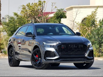 Audi  Q8  RS  2023  Automatic  18,000 Km  8 Cylinder  Four Wheel Drive (4WD)  SUV  Gray
