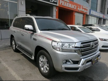 Toyota  Land Cruiser  GXR  2021  Automatic  75,000 Km  6 Cylinder  Four Wheel Drive (4WD)  SUV  Silver  With Warranty