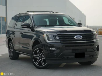 Ford  Expedition  Limited  2021  Automatic  21,000 Km  6 Cylinder  Rear Wheel Drive (RWD)  SUV  Black  With Warranty