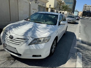 Toyota  Camry  GL  2008  Automatic  200,000 Km  4 Cylinder  Front Wheel Drive (FWD)  Sedan  White