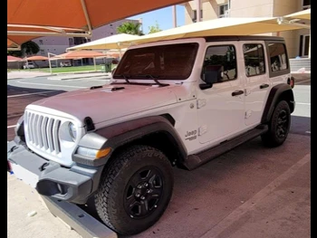 Jeep  Wrangler  Unlimited  2021  Automatic  49,000 Km  6 Cylinder  Four Wheel Drive (4WD)  SUV  White  With Warranty