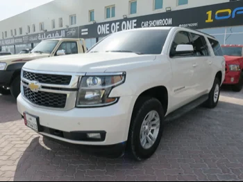 Chevrolet  Suburban  LT  2015  Automatic  180,000 Km  8 Cylinder  Four Wheel Drive (4WD)  SUV  White