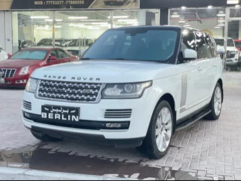 Land Rover  Range Rover  Vogue SE Super charged  2013  Automatic  128,000 Km  8 Cylinder  Four Wheel Drive (4WD)  SUV  White  With Warranty