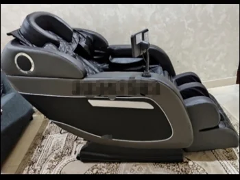 كرسي التدليك بيست مساج  أسود  الصين  كل الجسم  رباعي الأبعاد  AM1  نظام موسيقى مدمج  بالحرارة  مع التسليم  مع التركيب
