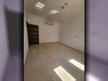 سكن عائلي  - غير مفروشة  - الدوحة  - الدوحة الجديدة  - 3 غرف نوم