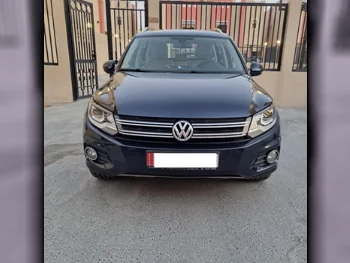 Volkswagen  Tiguan  2.0 TSI  2016  Automatic  115,000 Km  4 Cylinder  Front Wheel Drive (FWD)  SUV  Blue  With Warranty