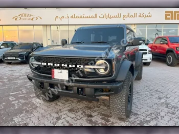 Ford  Bronco  Wild Trak  2022  Automatic  30,000 Km  6 Cylinder  Four Wheel Drive (4WD)  SUV  Gray and Black  With Warranty