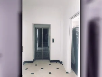 Elevators Enter Lift  3  White  2  Indoor  Panoramic  630 Kg  85000  Warranty  With Mirror \  MRL Elevator  120*130 m2 Elevator Space