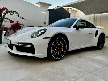 Porsche  911  Turbo S  2022  Automatic  25,000 Km  6 Cylinder  All Wheel Drive (AWD)  Coupe / Sport  White  With Warranty