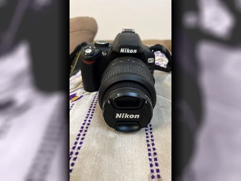 Digital Cameras Nikon  D60  10 MP  FHD 1080p