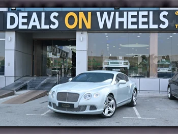 Bentley  Continental  Flying Spur  2012  Automatic  56,000 Km  12 Cylinder  All Wheel Drive (AWD)  Sedan  White