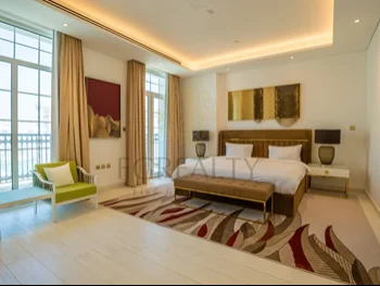 3 غرف نوم  شقة  للايجار  في الدوحة -  اللؤلؤة  مفروشة بالكامل