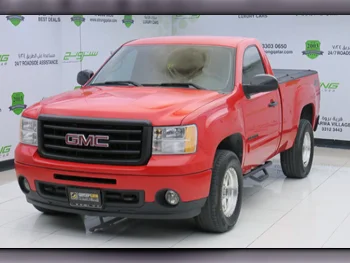 GMC  Sierra  1500  2011  Automatic  101,482 Km  8 Cylinder  Four Wheel Drive (4WD)  Pick Up  Red