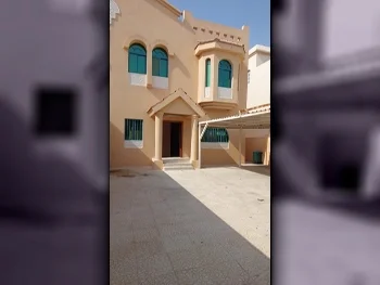 Family Residential  - Not Furnished  - Doha  - Madinat Khalifa South  - 4 Bedrooms