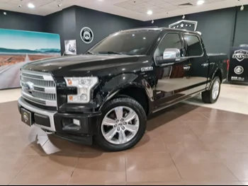 Ford  F  150 Platinum  2017  Automatic  47,000 Km  6 Cylinder  Four Wheel Drive (4WD)  Pick Up  Black  With Warranty