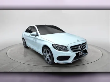 Mercedes-Benz  C-Class  200  2015  Automatic  161,000 Km  4 Cylinder  Rear Wheel Drive (RWD)  Sedan  White