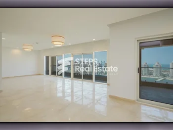 6 غرف نوم  شقة فوق سطح  للبيع  في الدوحة -  اللؤلؤة  نصف مفروشة