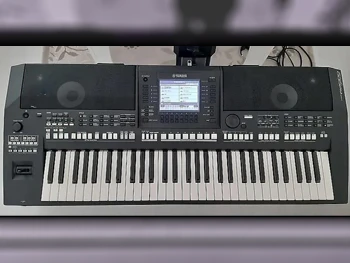 Yamaha  PSR-A2000  Digital  Portable piano