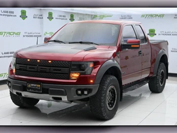 Ford  Raptor  SVT  2014  Automatic  80,000 Km  8 Cylinder  Four Wheel Drive (4WD)  Pick Up  Maroon