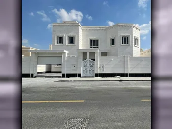 Family Residential  - Not Furnished  - Al Rayyan  - Izghawa  - 9 Bedrooms