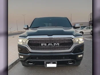Dodge  Ram  laramie  2022  Automatic  9,000 Km  8 Cylinder  Four Wheel Drive (4WD)  Pick Up  Black  With Warranty