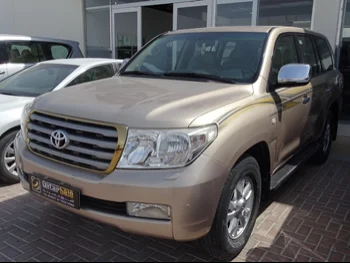 Toyota  Land Cruiser  VXR  2008  Automatic  190,000 Km  8 Cylinder  Four Wheel Drive (4WD)  SUV  Gold  With Warranty