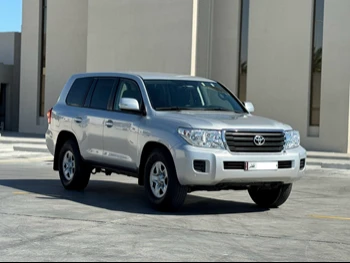 Toyota  Land Cruiser  G  2014  Automatic  12,000 Km  6 Cylinder  Four Wheel Drive (4WD)  SUV  Silver