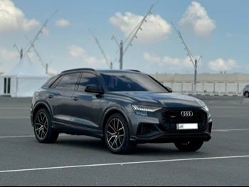 Audi  Q8  S-Line  2022  Automatic  90,000 Km  8 Cylinder  All Wheel Drive (AWD)  SUV  Gray  With Warranty