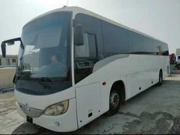 حافلة مرسيدس  2015  أبيض  16.07