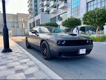 Dodge  Challenger  SRT-8  2013  Automatic  145,000 Km  8 Cylinder  Rear Wheel Drive (RWD)  Coupe / Sport  Gray