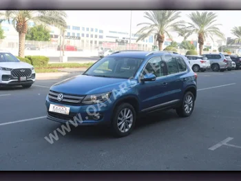 Volkswagen  Tiguan  2.0 TSI  2016  Automatic  40,000 Km  4 Cylinder  Front Wheel Drive (FWD)  SUV  Blue