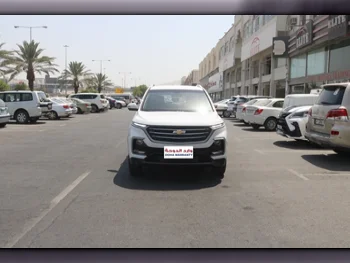 Chevrolet  Captiva  LS  2023  Automatic  0 Km  4 Cylinder  Front Wheel Drive (FWD)  SUV  White  With Warranty