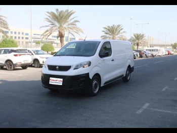 Peugeot  Expert  2022  Automatic  8,000 Km  4 Cylinder  Front Wheel Drive (FWD)  Van / Bus  White  With Warranty