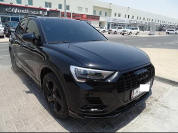 Audi  Q3  2023  Automatic  3,000 Km  4 Cylinder  Front Wheel Drive (FWD)  SUV  Black  With Warranty