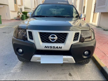 Nissan  Xterra  S  2010  Automatic  315,000 Km  6 Cylinder  Four Wheel Drive (4WD)  SUV  Gray